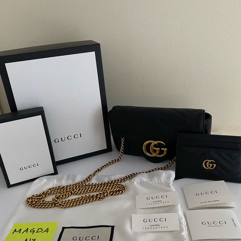 SOLD❤️Gucci Marmont super mini ❤️